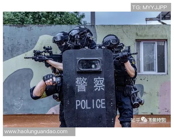 南京羽毛球队包夹战术深度解析与实战应用探讨 南京羽毛球队包夹战术深度解析与实战应用探讨