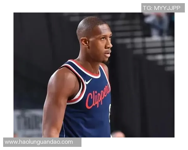 快船与勇士激战全场回顾精彩瞬间与关键时刻分析