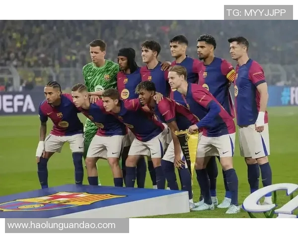 阿尔梅勒与阿尔克的精彩对决揭示足球战术与团队合作的魅力