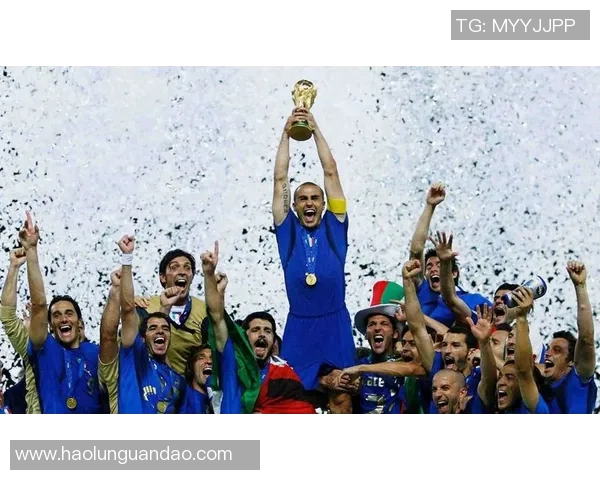 克罗斯在足球场上的传奇之路与未来展望：从天才少年到世界级中场大师