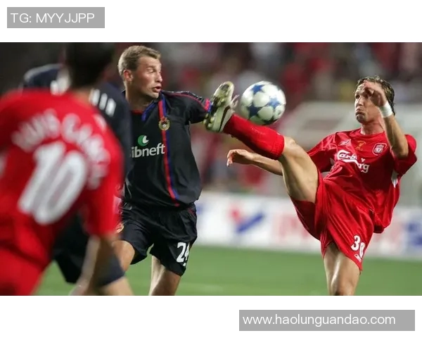 俄罗斯与西班牙足球对决精彩回顾与战术分析