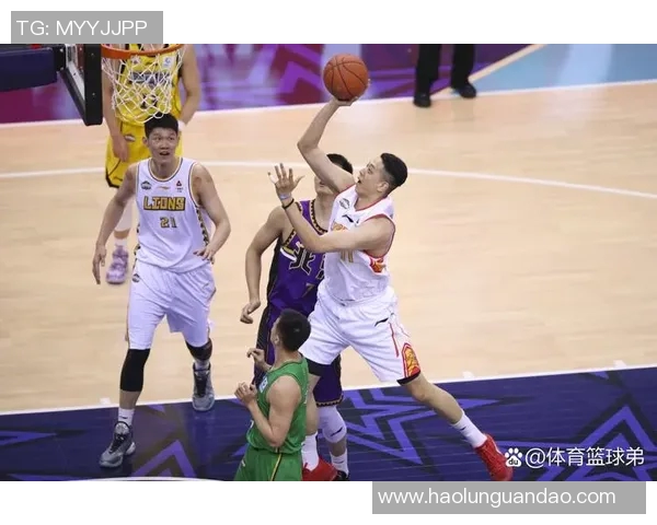 周鹏：从篮球场上的拼搏者到人生舞台上的奋斗者