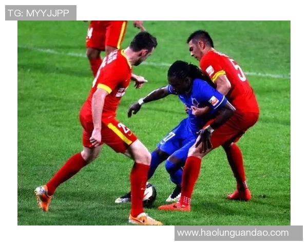 申鑫与苏宁对决球票热销球迷热情高涨期待精彩赛事 申鑫与苏宁对决球票热销球迷热情高涨期待精彩赛事