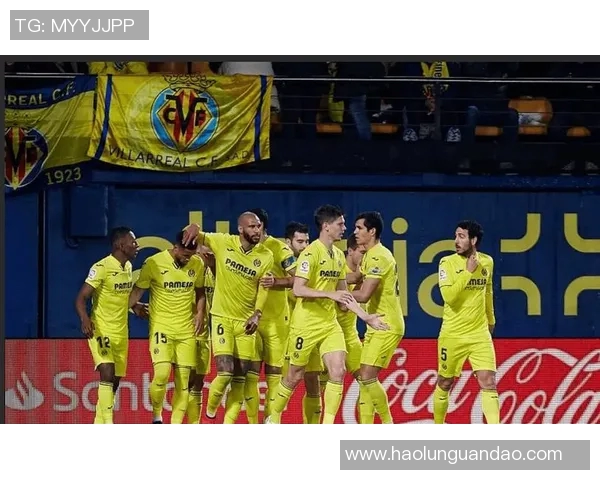 拉斯帕尔与比利亚的精彩对决揭示足球战术与团队合作的魅力 拉斯帕尔与比利亚的精彩对决揭示足球战术与团队合作的魅力